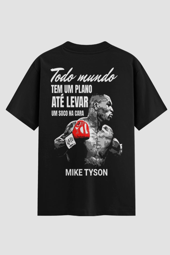 Camiseta Oversized Boxe Todos tem um plano até o primeiro soco
