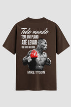 Camiseta Oversized Boxe Todos tem um plano até o primeiro soco
