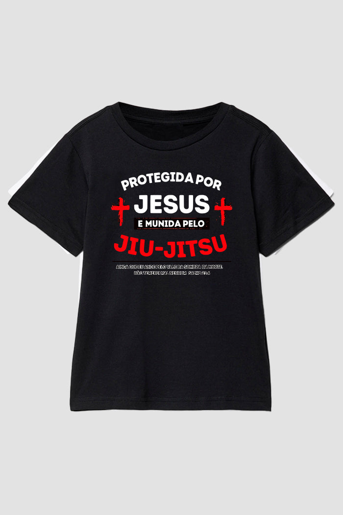 Camiseta infantil jiu-jitsu Protegida por Jesus Munida pelo Jiu-jistu
